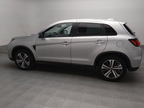 Used 2021 Mitsubishi Outlander Sport SE FWD image 3