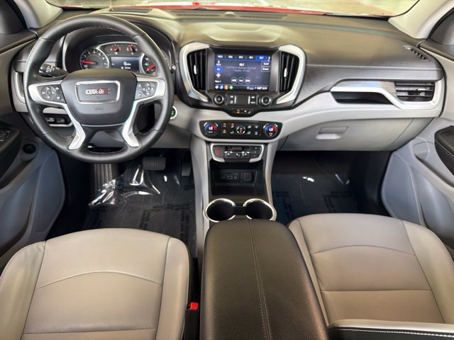 Used 2023 GMC Terrain SLT w/ Tech Package FWD image 16