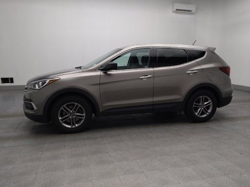 Used 2018 Hyundai Santa Fe Sport FWD image 2