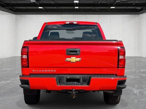 Used 2018 Chevrolet Silverado 1500 Custom w/ Custom Convenience Package AWD/4WD image 6