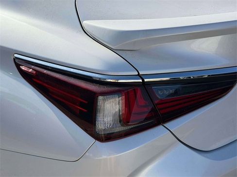 Certified 2024 Lexus ES 350 w/ Premium Package image 14