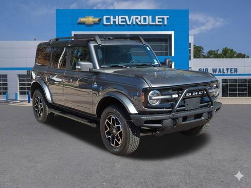 Used 2024 Ford Bronco Outer Banks image 8