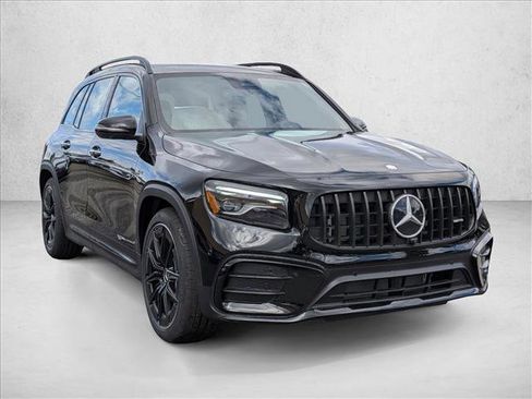 New 2026 Mercedes-Benz GLB 35 AMG 4MATIC image 7