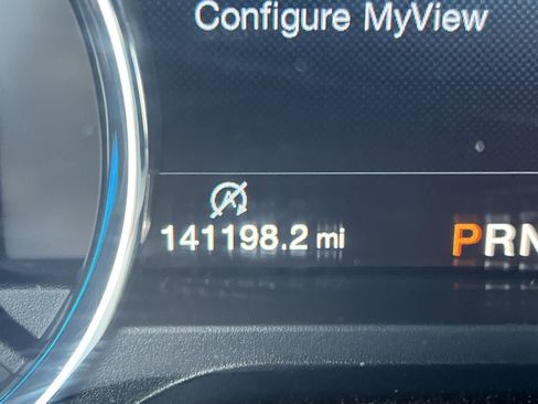 Used 2018 Ford F150 Lariat w/ Equipment Group 502A Luxury AWD/4WD image 18