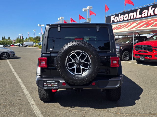 Certified 2025 Jeep Wrangler Unlimited Rubicon w/ Convenience Group AWD/4WD image 5