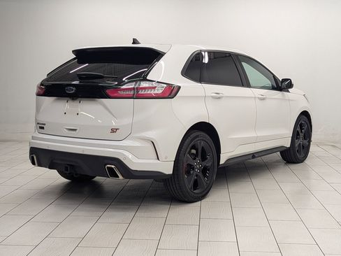 Used 2020 Ford Edge ST image 7