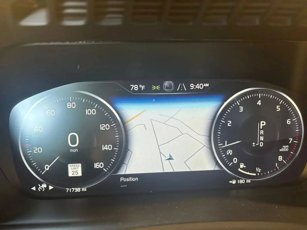 Used 2018 Volvo XC90 T6 Inscription w/ Luxury Package AWD/4WD image 19