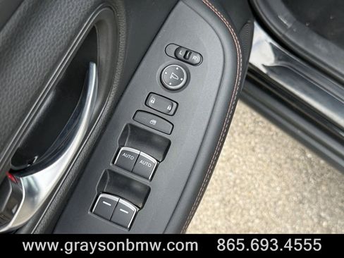 Used 2023 Honda HR-V Sport image 12
