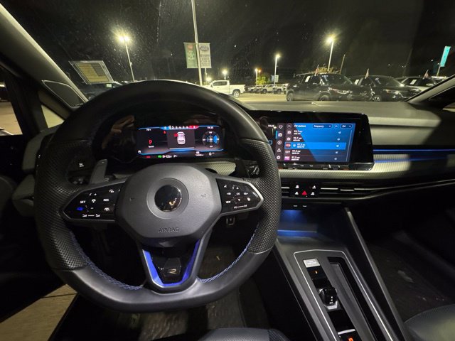 Used 2022 Volkswagen Golf R AWD/4WD image 13