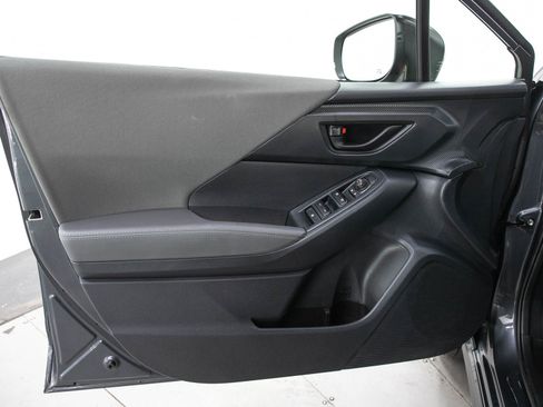 Used 2024 Subaru Crosstrek 2.0i Premium AWD/4WD image 19