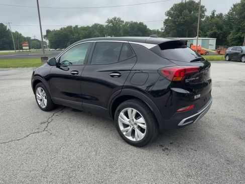 Used 2025 Buick Encore GX Preferred AWD/4WD image 6