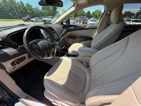 Used 2019 Lincoln MKC Reserve w/ MKC Technology Package AWD/4WD image 13