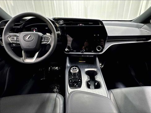 Used 2026 Lexus RZ 350e 2WD w/ Accessory Package (Z1) image 16