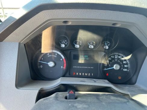 Used 2011 Ford F350 XLT image 17