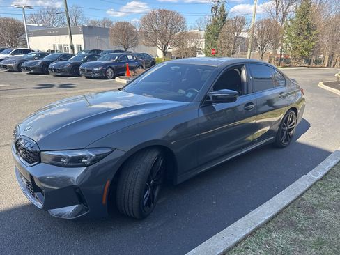 Used 2023 BMW M340i xDrive image 6