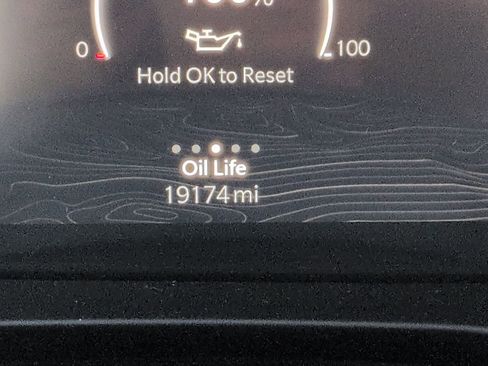 Used 2023 Jeep Grand Cherokee Limited w/ Black Appearance Package image 26