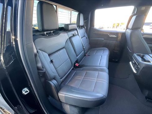 Used 2024 Chevrolet Silverado 1500 High Country w/ Midnight Edition image 29