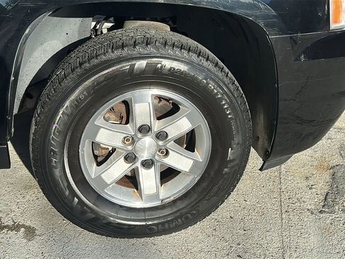 Used 2008 GMC Yukon XL SLT w/ SLT Preferred Equipment Group RWD image 51