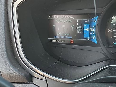 Used 2016 Ford Fusion Titanium image 17