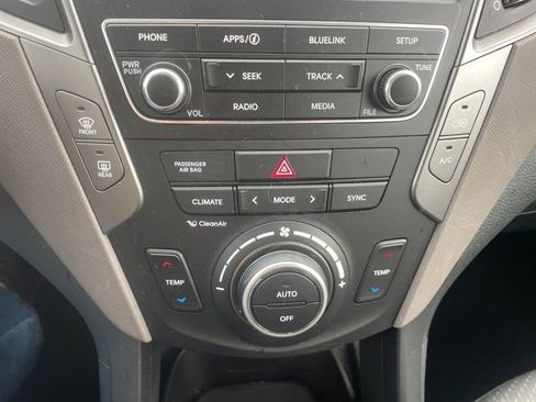 Used 2018 Hyundai Santa Fe Sport w/ 2.4L Value Package 02 image 39