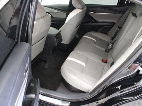 Used 2026 Toyota Camry SE w/ Convenience Package FWD image 28