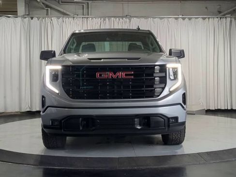 Used 2025 GMC Sierra 1500 Elevation AWD/4WD image 3