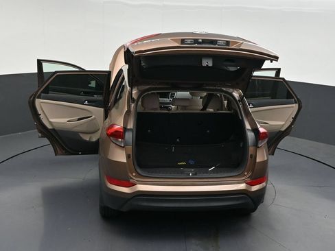 Used 2017 Hyundai Tucson SE FWD image 35