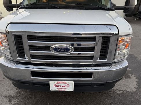 Used 2024 Ford E-450 and Econoline 450 Super Duty w/ Motorhome Prep Package image 5