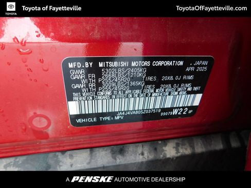 Used 2025 Mitsubishi Outlander SE AWD/4WD image 8