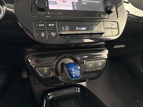 Certified 2017 Toyota Prius Four Touring image 23