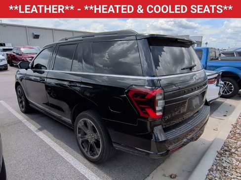 Used 2022 Ford Expedition Limited AWD/4WD image 5