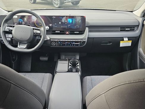New 2026 Hyundai Ioniq 5 SE image 15