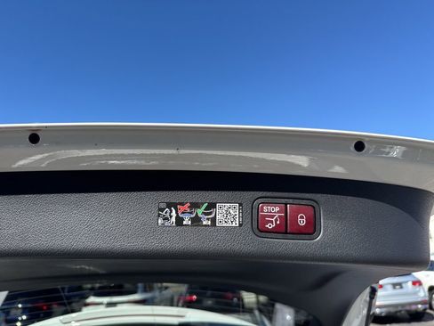 New 2026 Mercedes-Benz GLC 300 4MATIC image 27