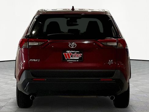 Used 2024 Toyota RAV4 LE image 5