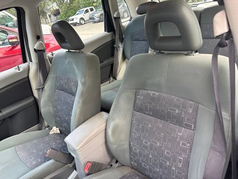 Used 2007 Chrysler PT Cruiser FWD image 10