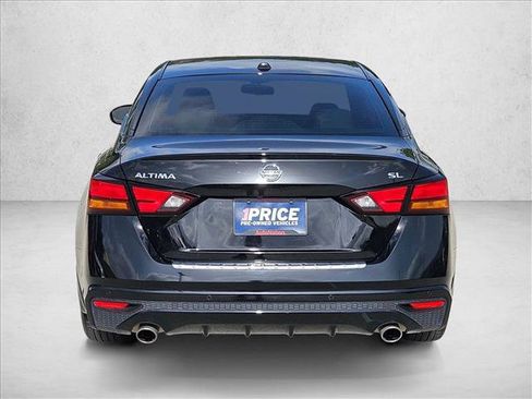 Used 2021 Nissan Altima 2.5 SL FWD image 6