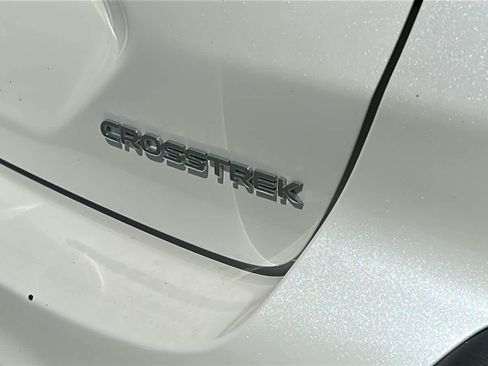 Used 2024 Subaru Crosstrek 2.0i Premium AWD/4WD image 29