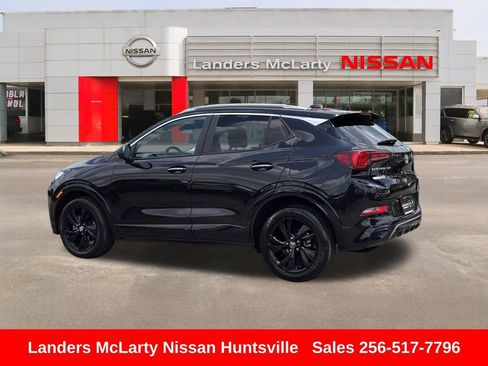 Used 2024 Buick Encore GX Sport Touring FWD image 6