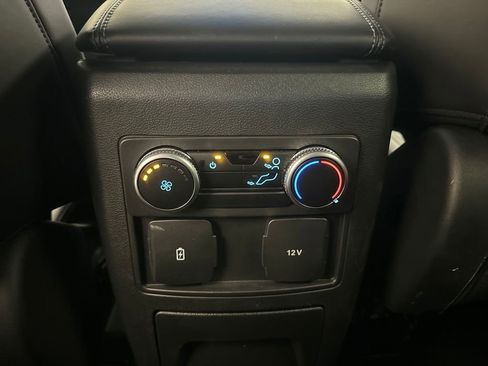 Used 2023 Ford Explorer XLT w/ Equipment Group 202A AWD/4WD image 14