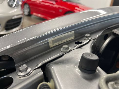 Used 2001 Honda S2000 image 70