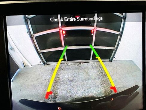 Used 2018 RAM 1500 Sport w/ Sport Premium Group image 15