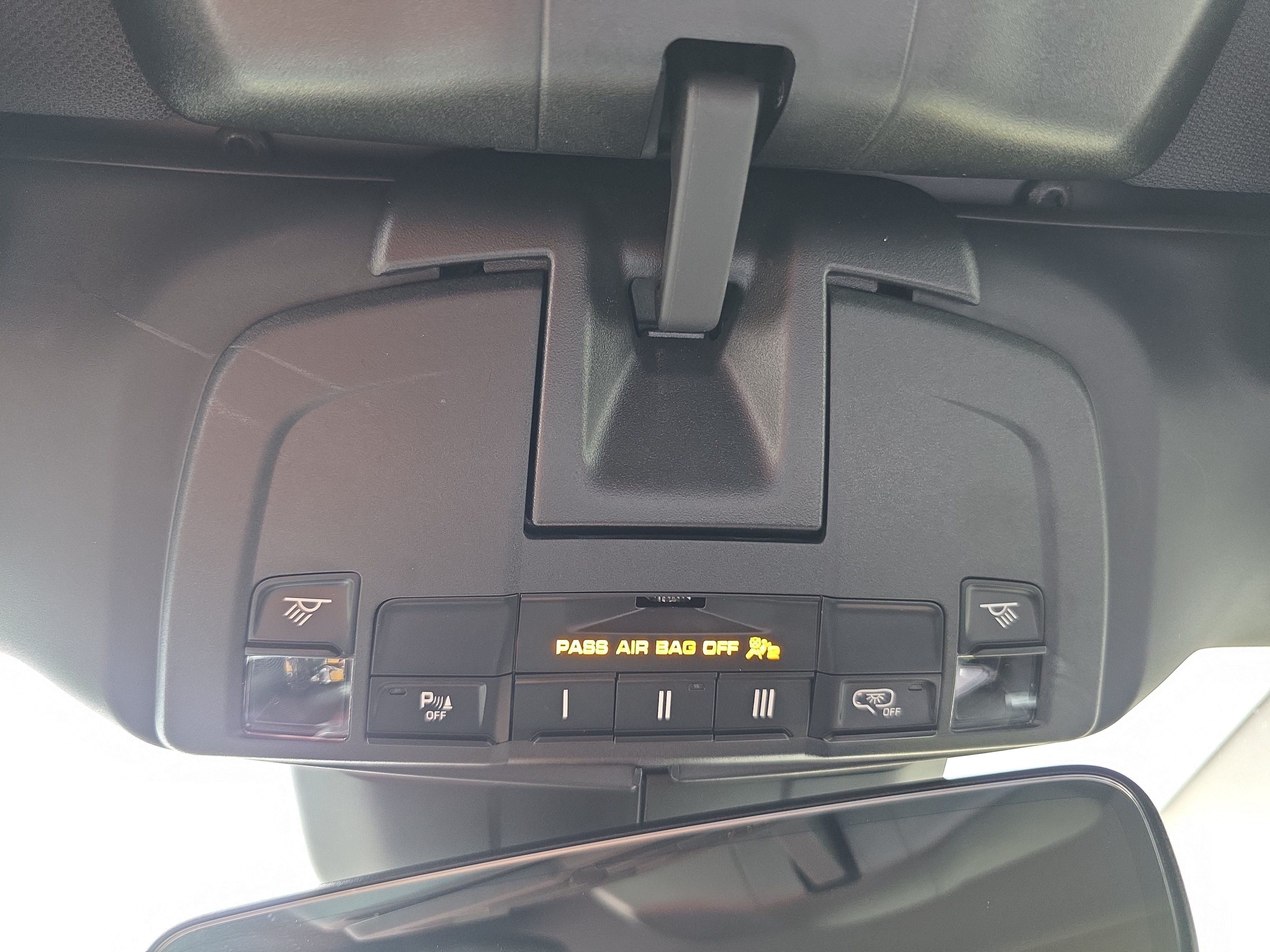 Certified 2025 Porsche 718 Boxster RWD image 24