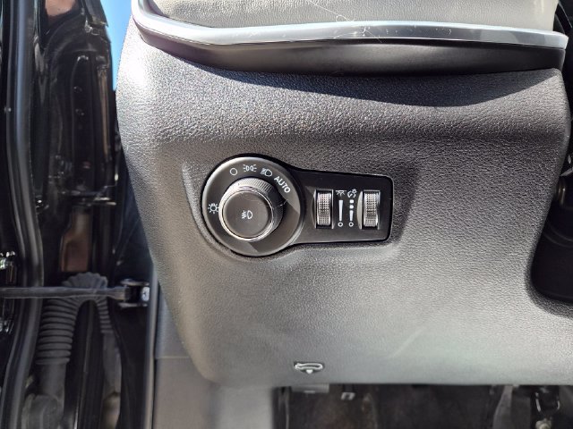 Used 2024 Jeep Compass Limited AWD/4WD image 17