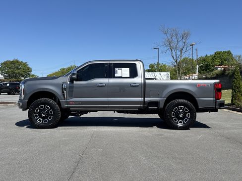 Used 2024 Ford F250 Platinum AWD/4WD image 7