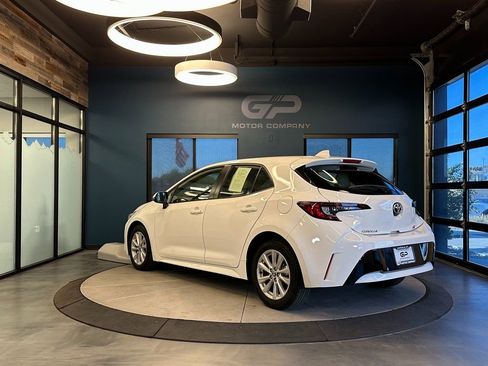 Used 2023 Toyota Corolla SE image 5