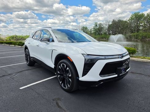 Used 2024 Chevrolet Blazer EV RS AWD/4WD image 69