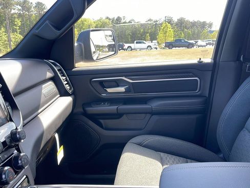 New 2026 RAM 1500 Big Horn w/ Night Edition AWD/4WD image 21