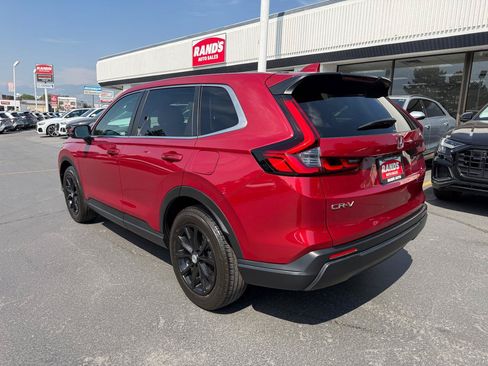 Used 2024 Honda CR-V EX image 5