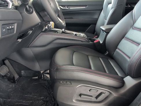 Used 2025 MAZDA CX-5 Carbon Edition image 18