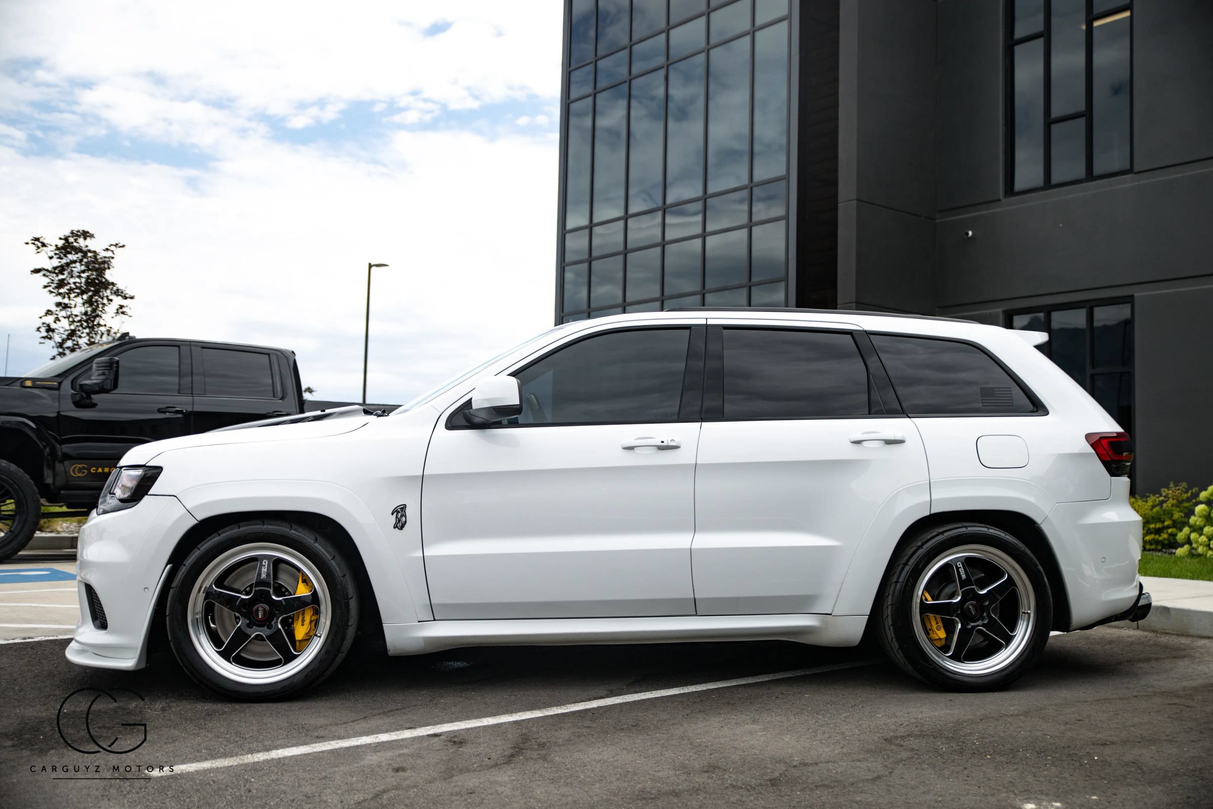 Used 2018 Jeep Grand Cherokee Trackhawk w/ Trailer Tow Group IV AWD/4WD image 8